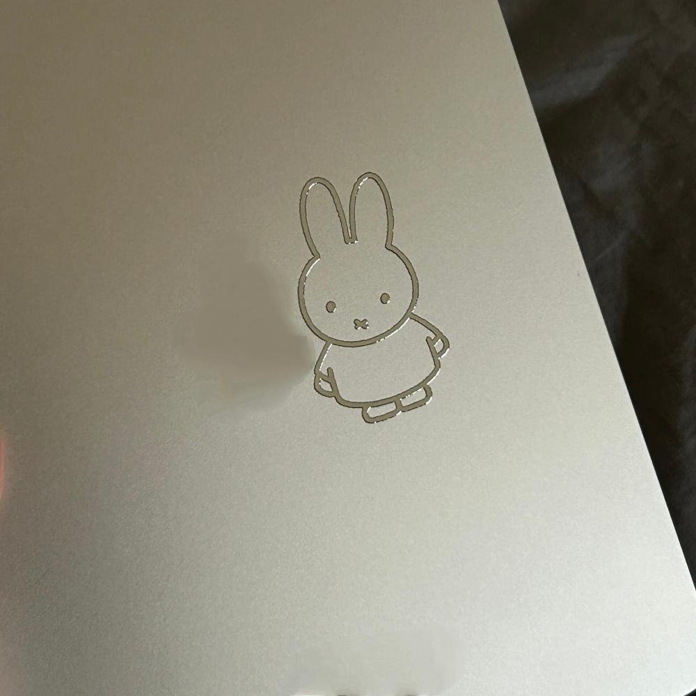 ミッフィーウサギメタルステッカー高級感学生タブレットiPad - Tablet Accessories For Students のレビューと価格